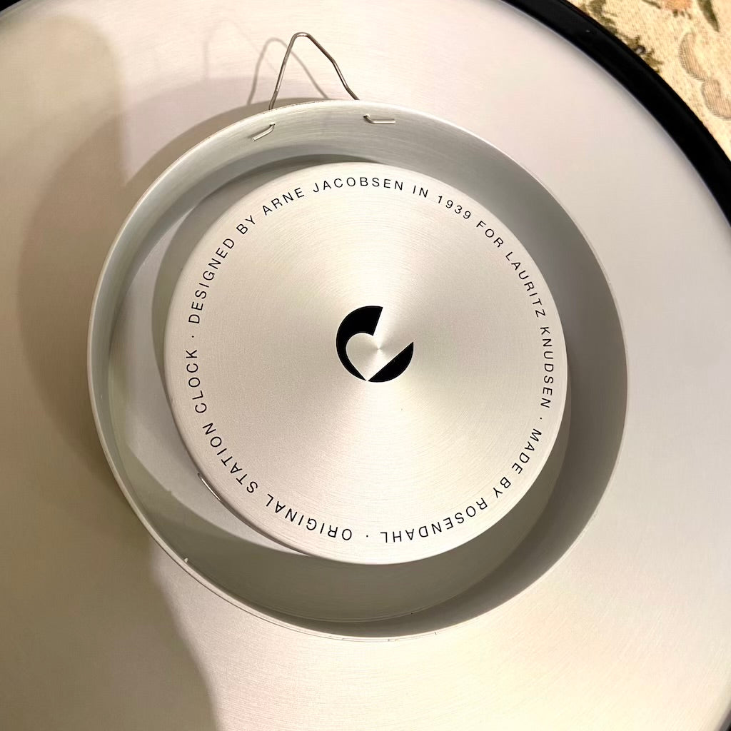 アルネ・ヤコブセン / Arne Jacobsen ステイション ウォールクロック アルネ・ヤコブセン デンマーク