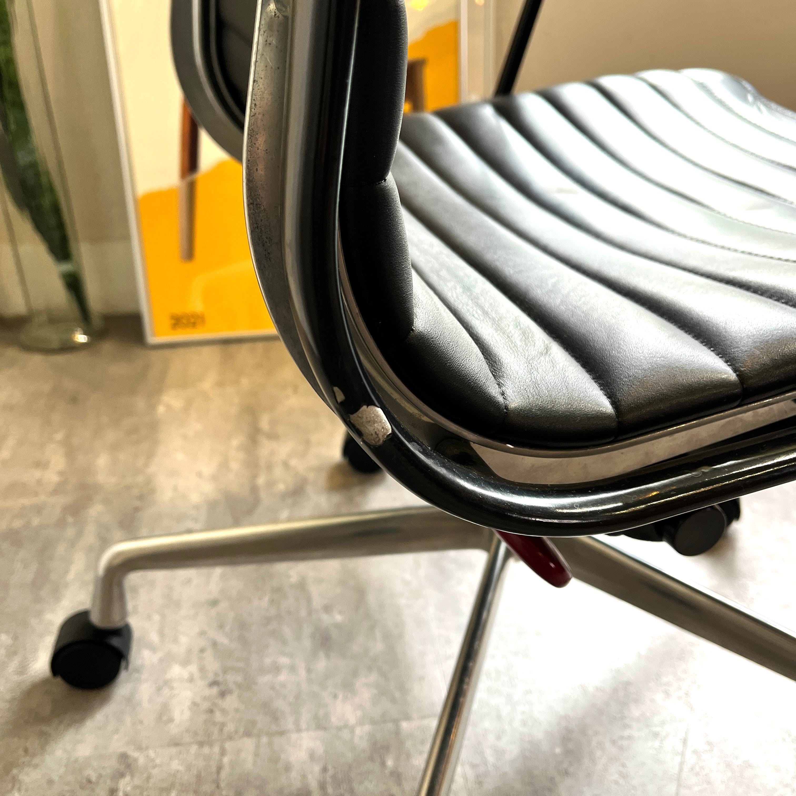 ハーマンミラー / Herman Miller チャールズ & レイ・イームズ アルミナムグループ マネジメントチェア デスクチェア