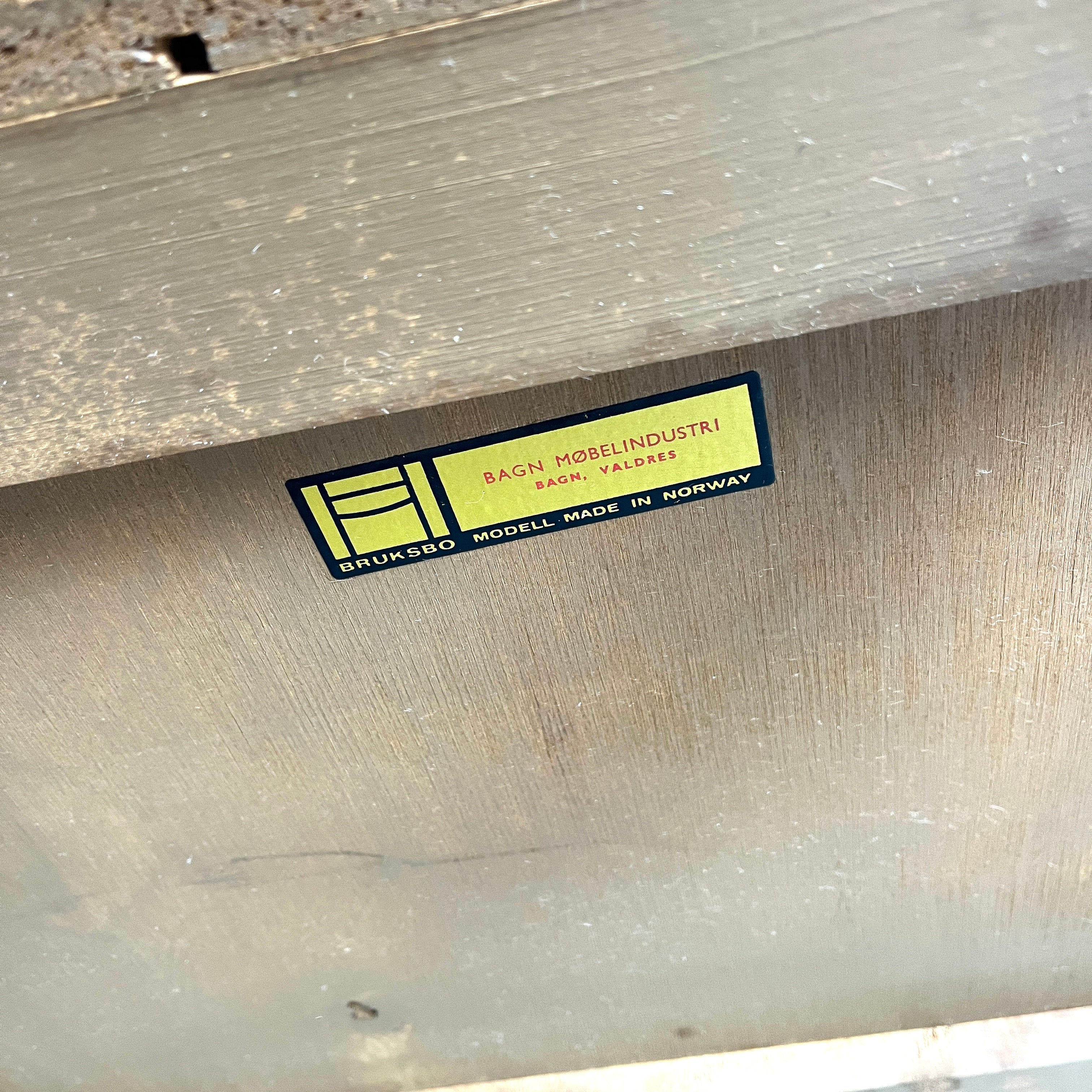 ブルクスボ / BRUKSBO マガジンラック レコードラック 北欧 ノルウェー ヴィンテージ