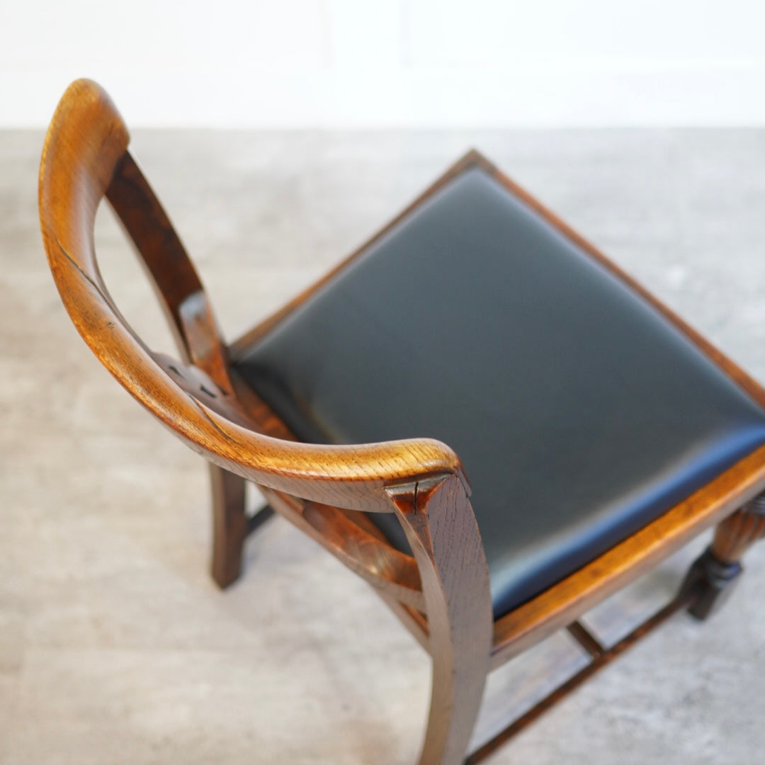 HILO Furniture HILL & LONG LTD バルボスレッグ アンティークチェア