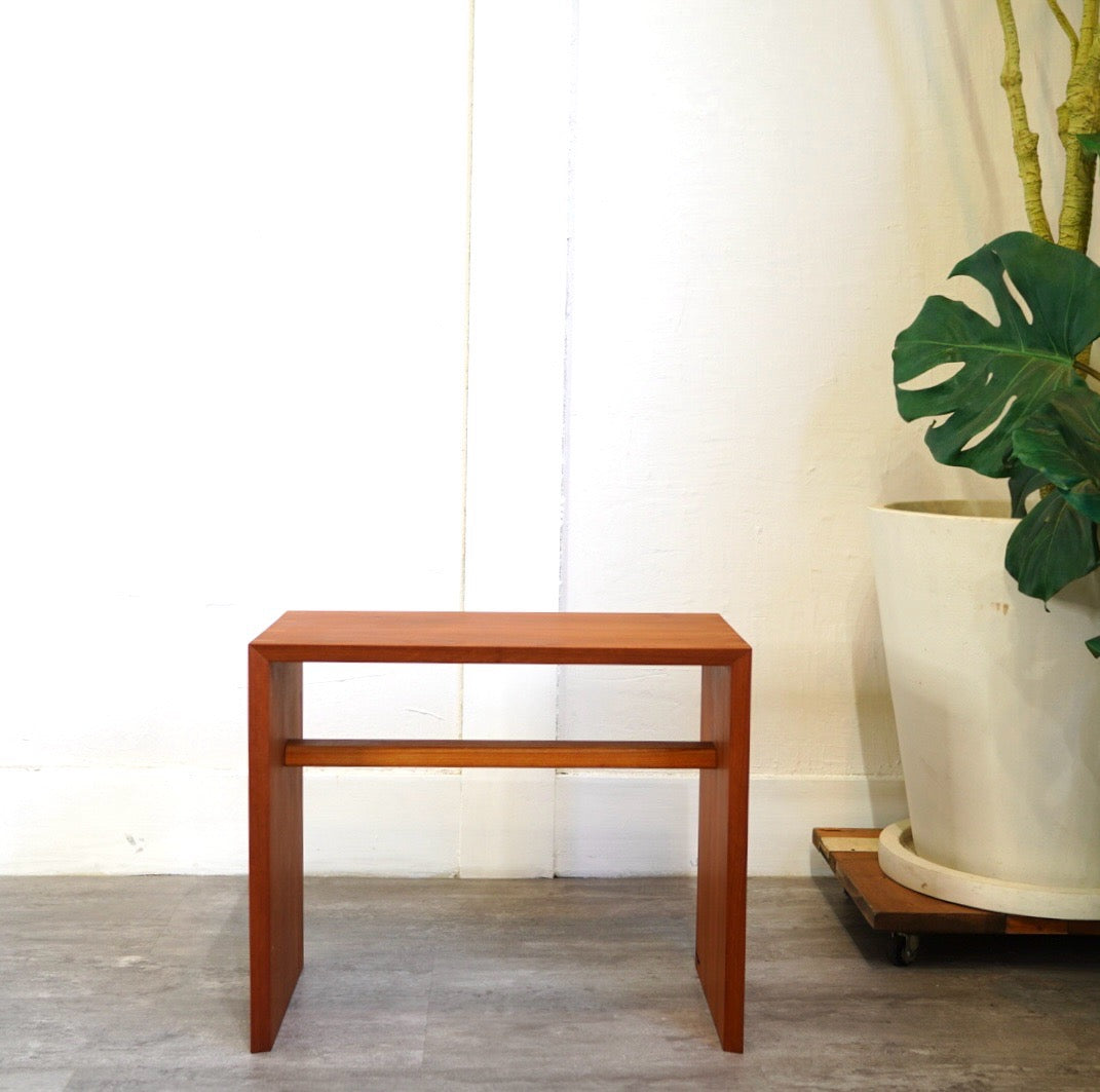 サイドテーブル コーヒーテーブル M かんざし【22】総無垢材 ホオノキ×ケヤキ リメイク家具 再生家具 リバイブモブラープロジェクト SDGs