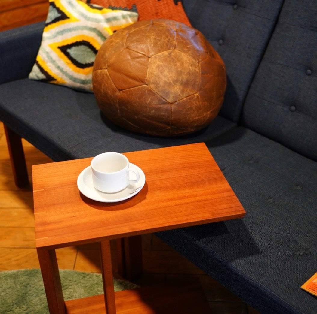 サイドテーブル コーヒーテーブル M かんざし【22】総無垢材 ホオノキ×ケヤキ リメイク家具 再生家具 リバイブモブラープロジェクト SDGs