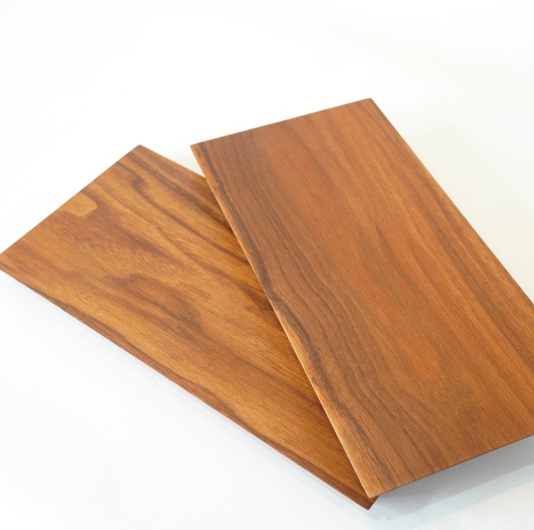 不要になった家具の木材から作った 折敷 【M】お盆 トレイ 無垢材 リバイブモブラープロジェクト