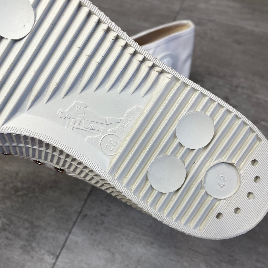 【中古】チェコ軍 トレーニング シューズ ホワイト 白 スニーカー デッドストック