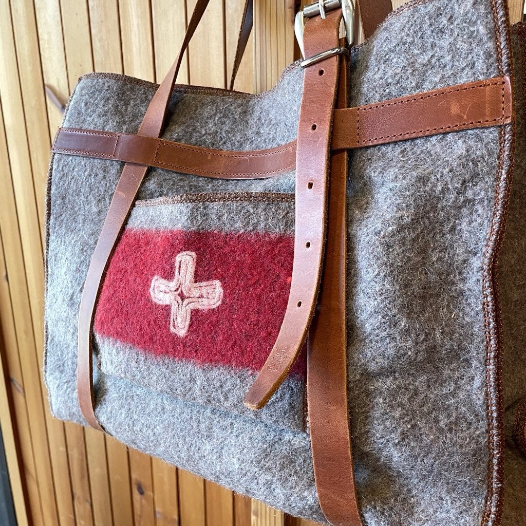 【古着】karlen swiss / ウールトートバック スイス軍 ブランケット使用