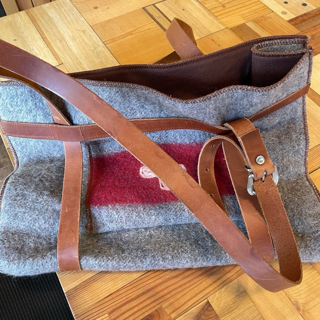 【古着】karlen swiss / ウールトートバック スイス軍 ブランケット使用