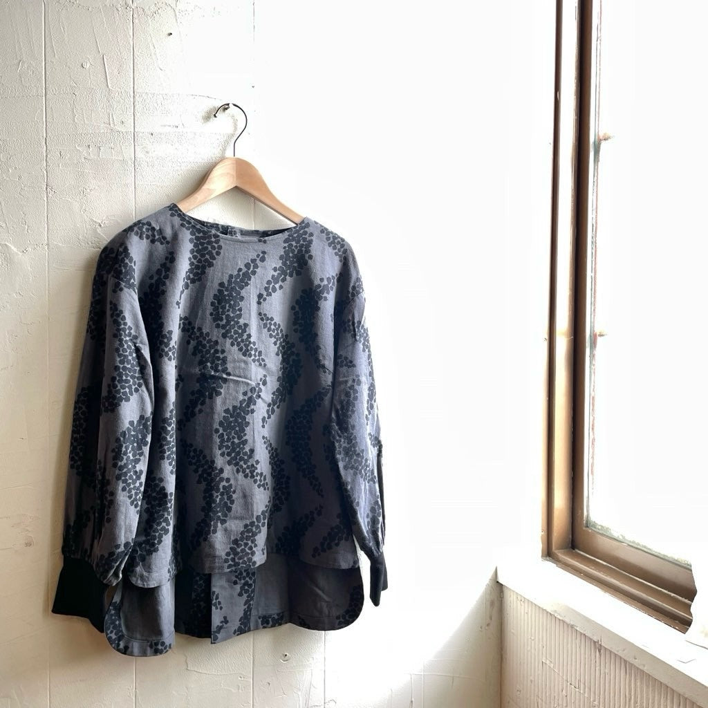 【古着】アトリエナルセ / atelier naruse コットンムーンスモックブラウス / cotton ~moon~ smock blouse plus rib チャコール カットソー