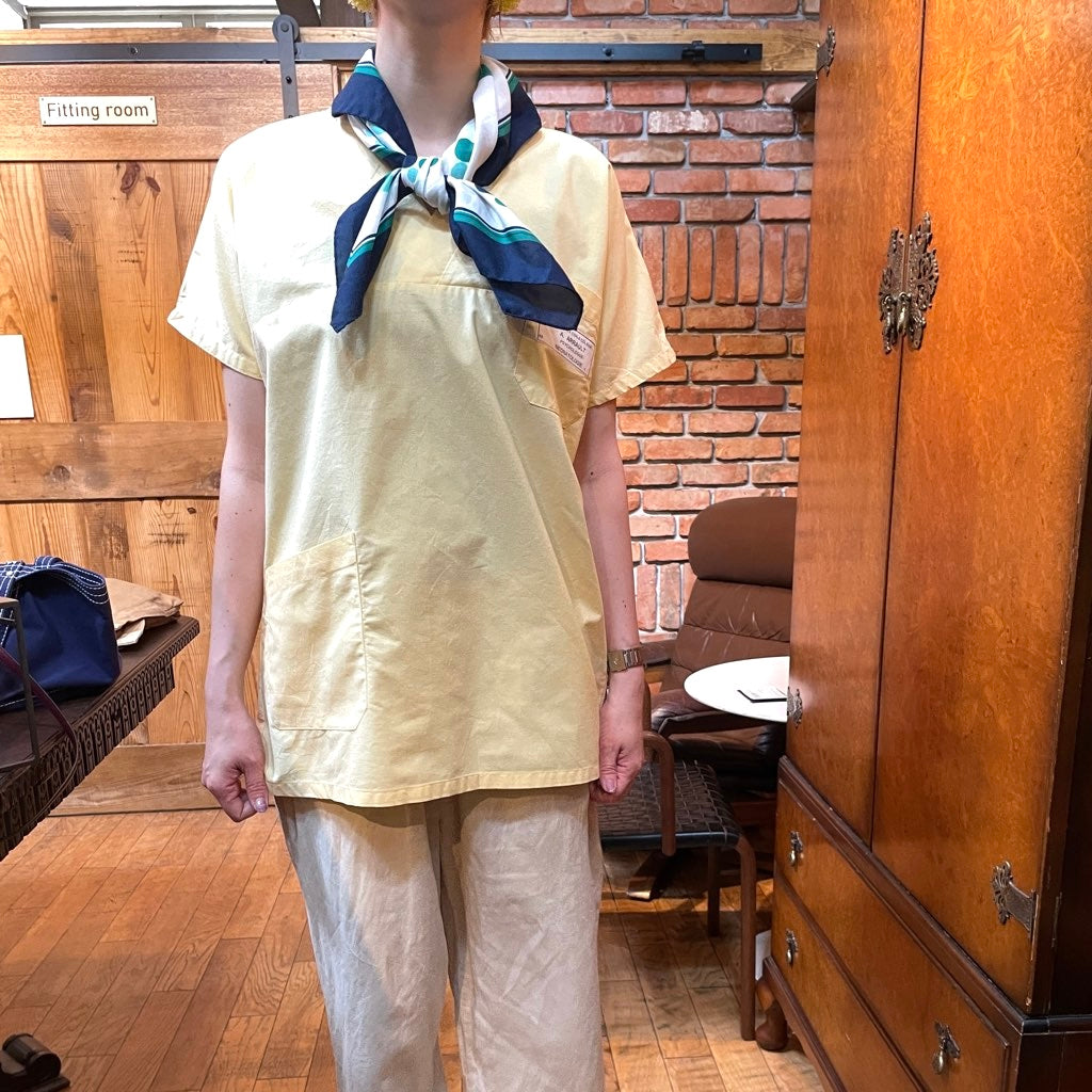 【古着】フランス メディカルシャツ トップス イエロー スクラブトップ ユーロ古着