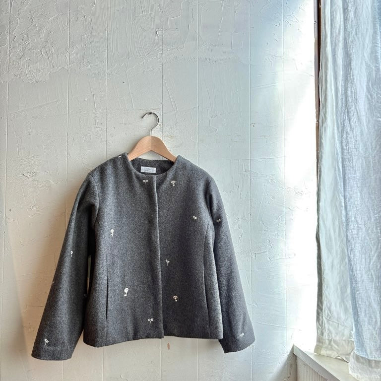 【古着】アトリエナルセ / atelier naruse ノーカラー 刺繍 ジャケット