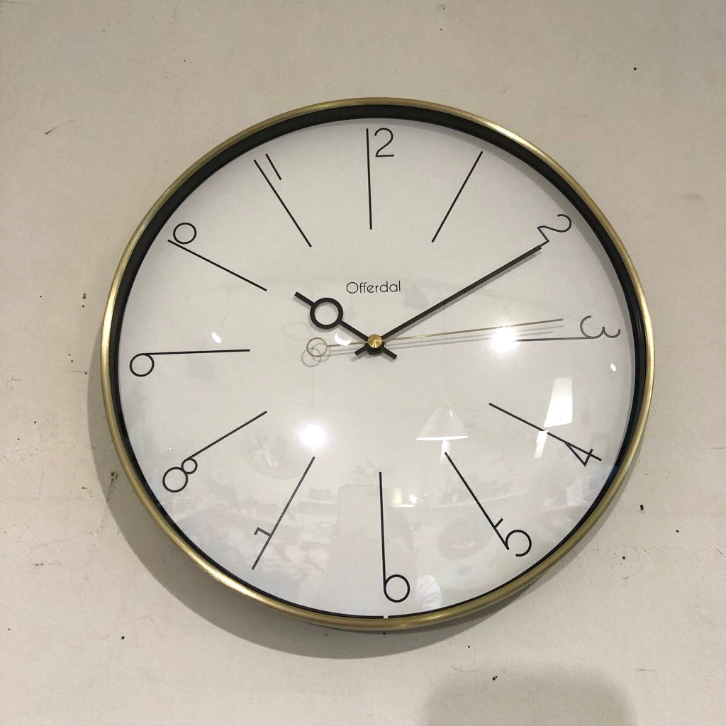 マノン / Manon 壁掛け時計 ゴールドフレーム 新品