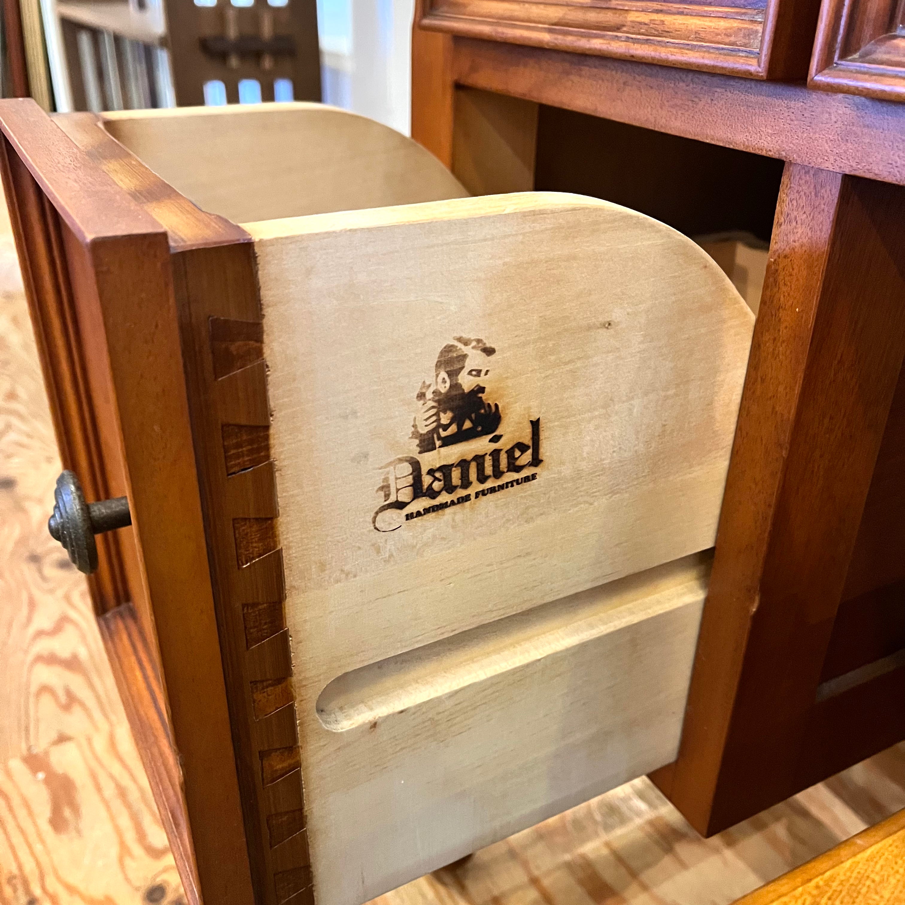 横浜ダニエル ドレッサー&収納付スツール 化粧台