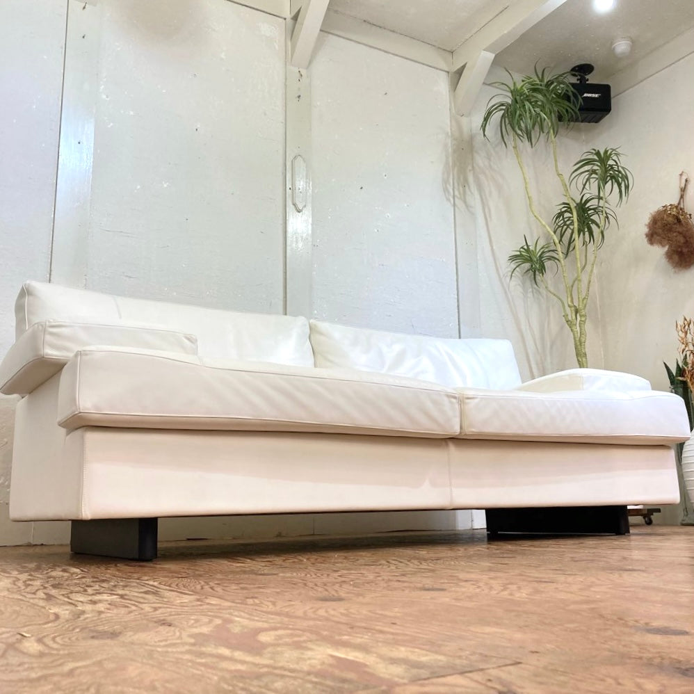 ポルトローナ・フラウ / Poltrona Frau ESKILO ソファ 2人掛け 本革 中古