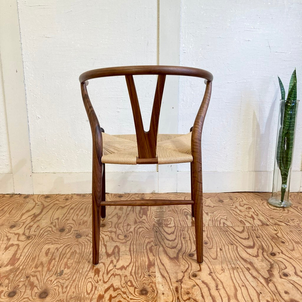 カール・ハンセン&サン / Carl Hansen & Søn Yチェア CH24 ハンス J. ウェグナー ウォールナット 【3】 中古 展示品