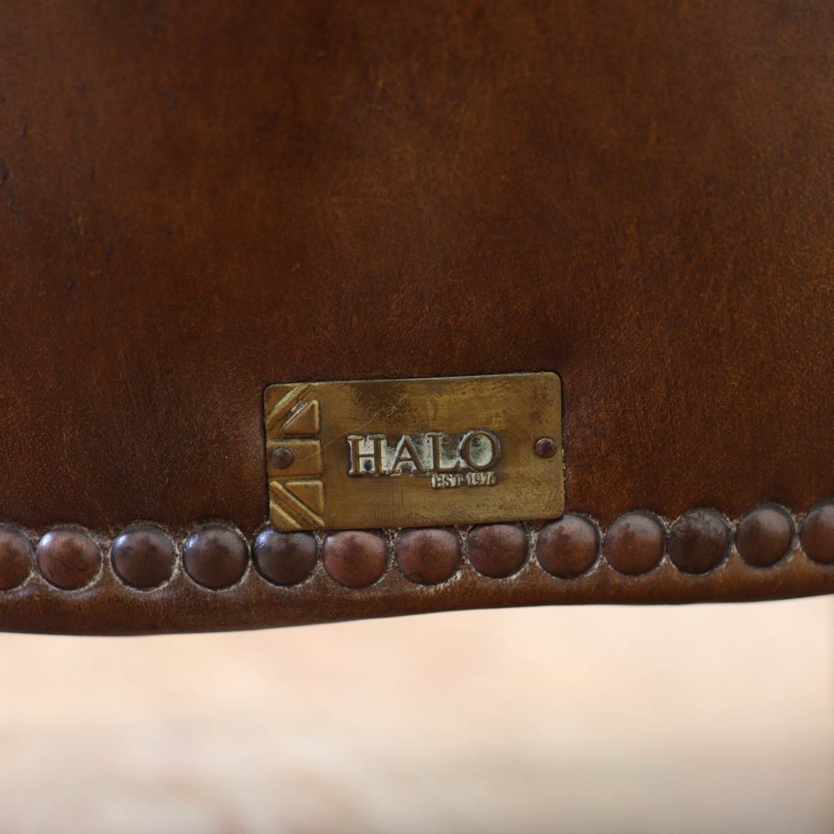 ハロ / HALO プロフェッサーアームチェア / PROFESSOR ARM CHAIR バイカータン 1人掛け 中古