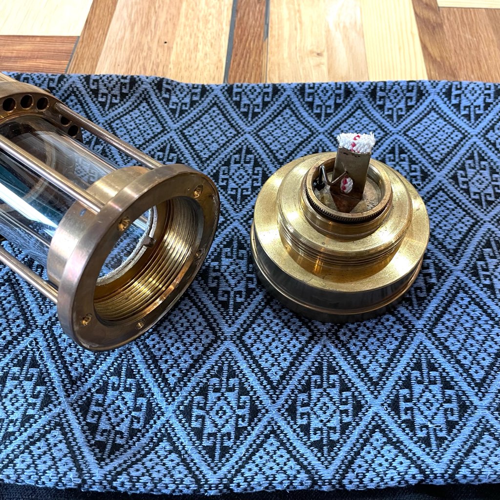 トーマス&ウィリアムズ カンブリアランタン オイルランプ アンティークランプ イギリス製ランタン 中古 ヴィンテージ