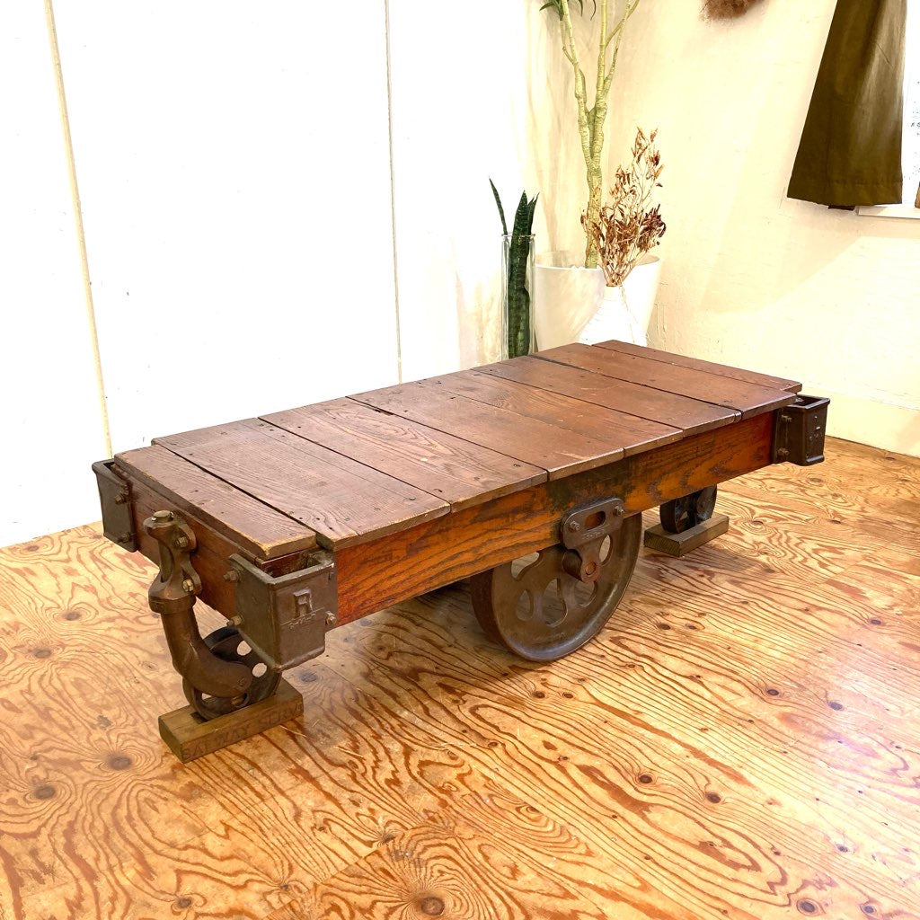 インダストリアル トロリーテーブル リビングテーブル ディスプレイ ヴィンテージ