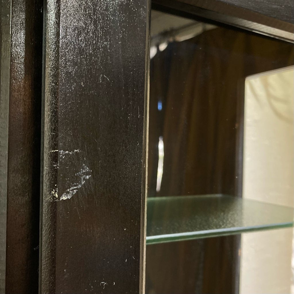 黒ペイントの古い医療棚 ケビント 飾り棚 レトロ アンティーク