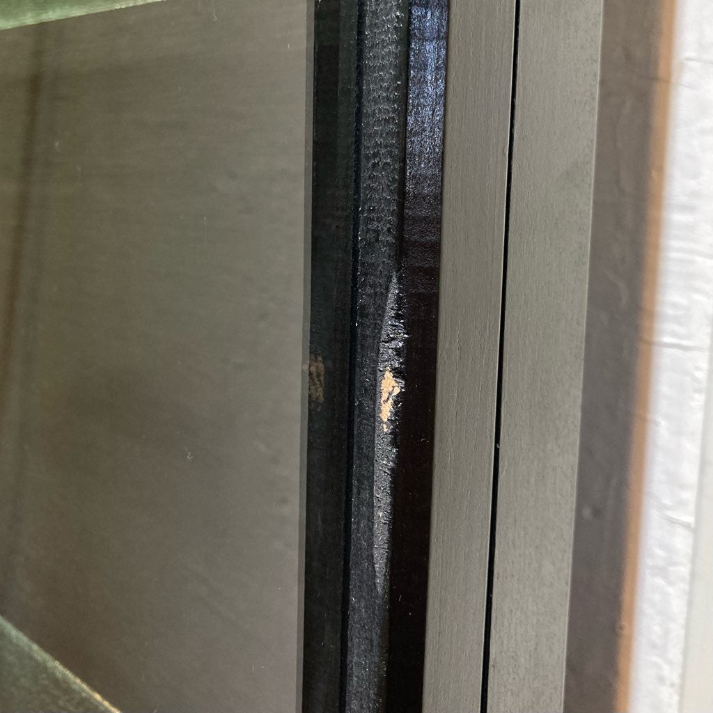 黒ペイントの古い医療棚 ケビント 飾り棚 レトロ アンティーク