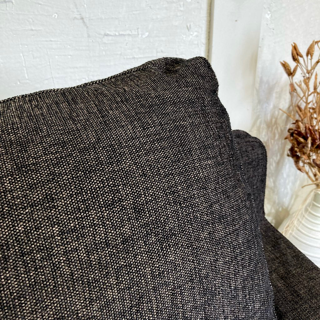 ノイエス / NOYES NewSugar Hi-Back Modern スモール 3人掛け 両肘 ソファ ハイバックソファ 中古