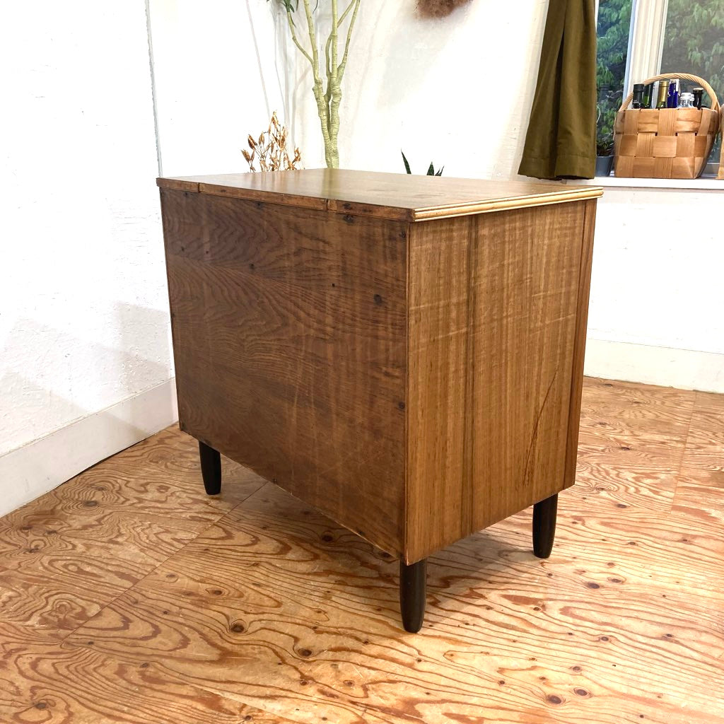 英国製チェスト 3段 タンス 木製 収納家具 ヴィンテージ