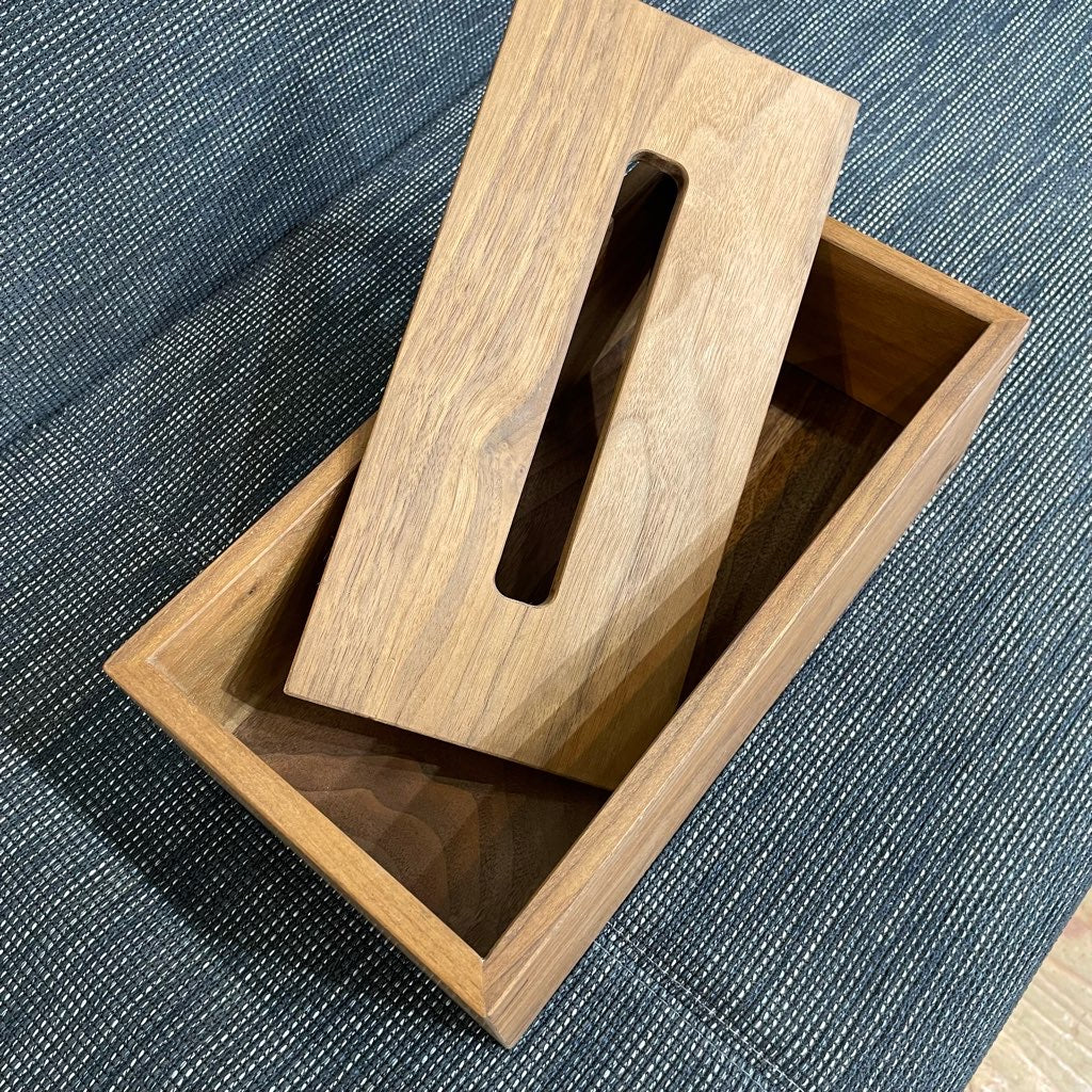 マスターウォール / MASTERWAL ティッシュボックス カバー ロー / TISSUE BOX COVER LOW ウォールナット無垢 中古