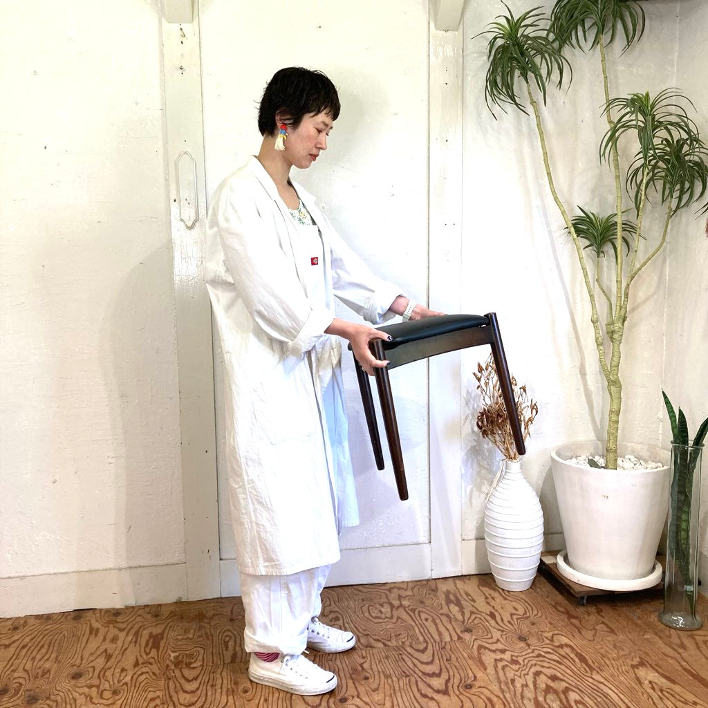 鳥取家具工業 トライアングル スツール ビニールレザー 三角 ヴィテージ