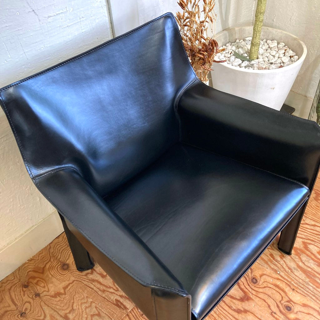 カッシーナ / Cassina キャブ / CAB ラウンジ アームチェア 414 マリオ・ベリーニ キャブチェア 中古