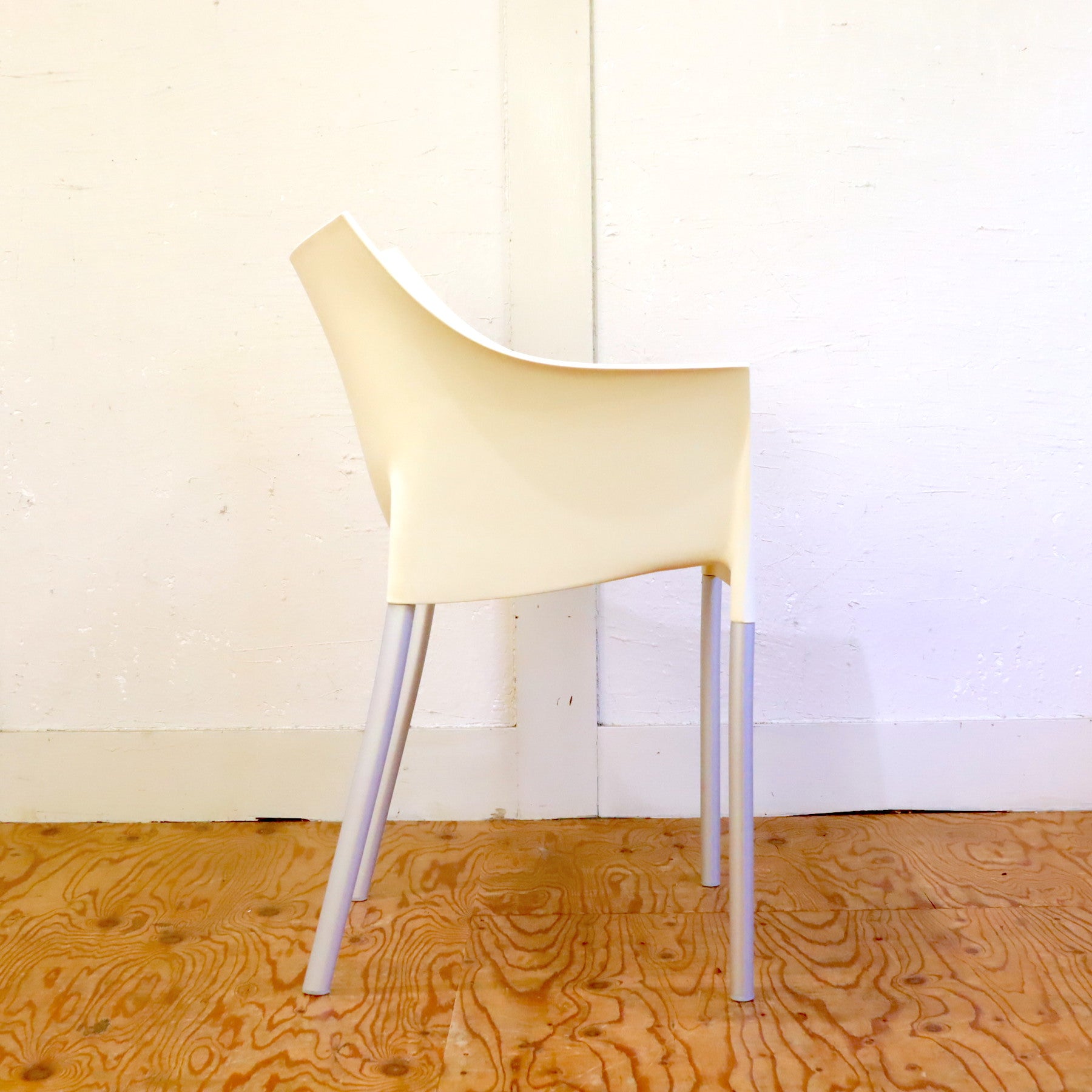カルテル / Kartell ドクターノー DR.NO チェア ホワイト イタリアモダン 中古