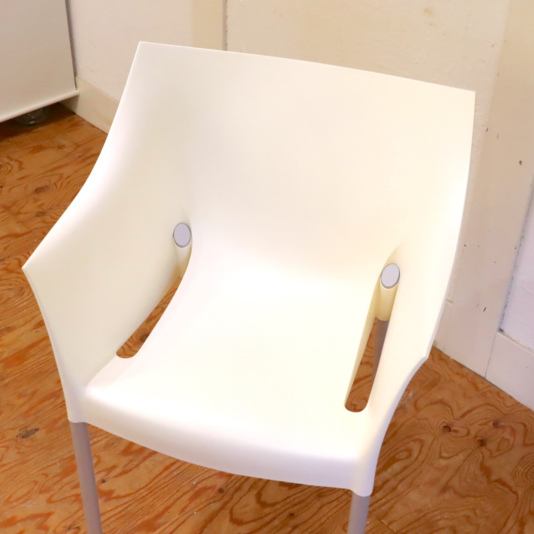 カルテル / Kartell ドクターノー DR.NO チェア ホワイト イタリアモダン 中古