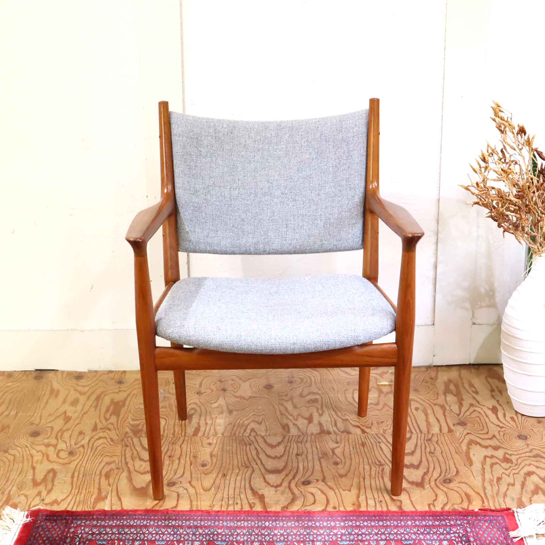 ヨハネスハンセン JH513チェア ハンスJウェグナー ヴィンテージ イージーチェア チーク材 北欧デンマーク 希少