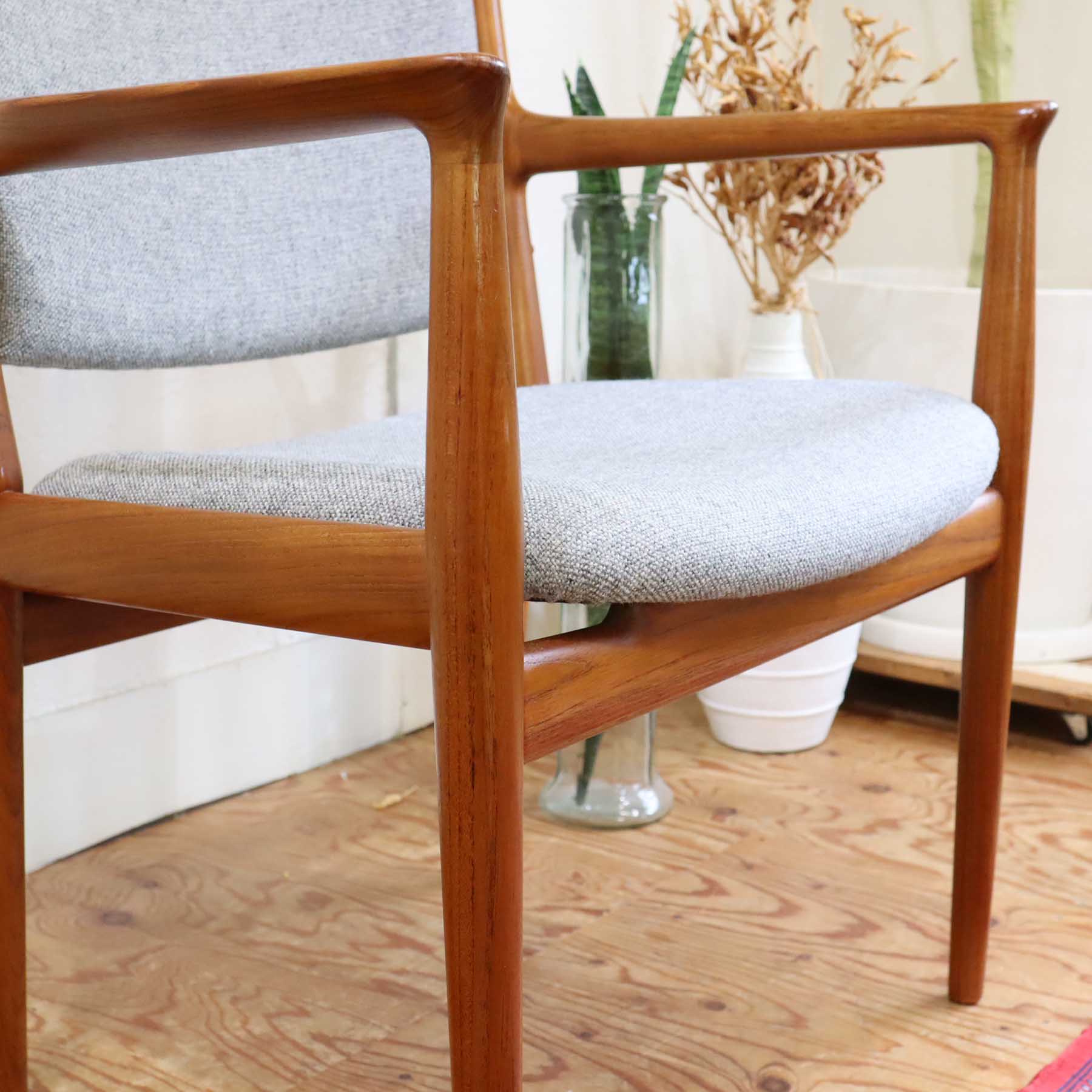 ヨハネスハンセン JH513チェア ハンスJウェグナー ヴィンテージ イージーチェア チーク材 北欧デンマーク 希少