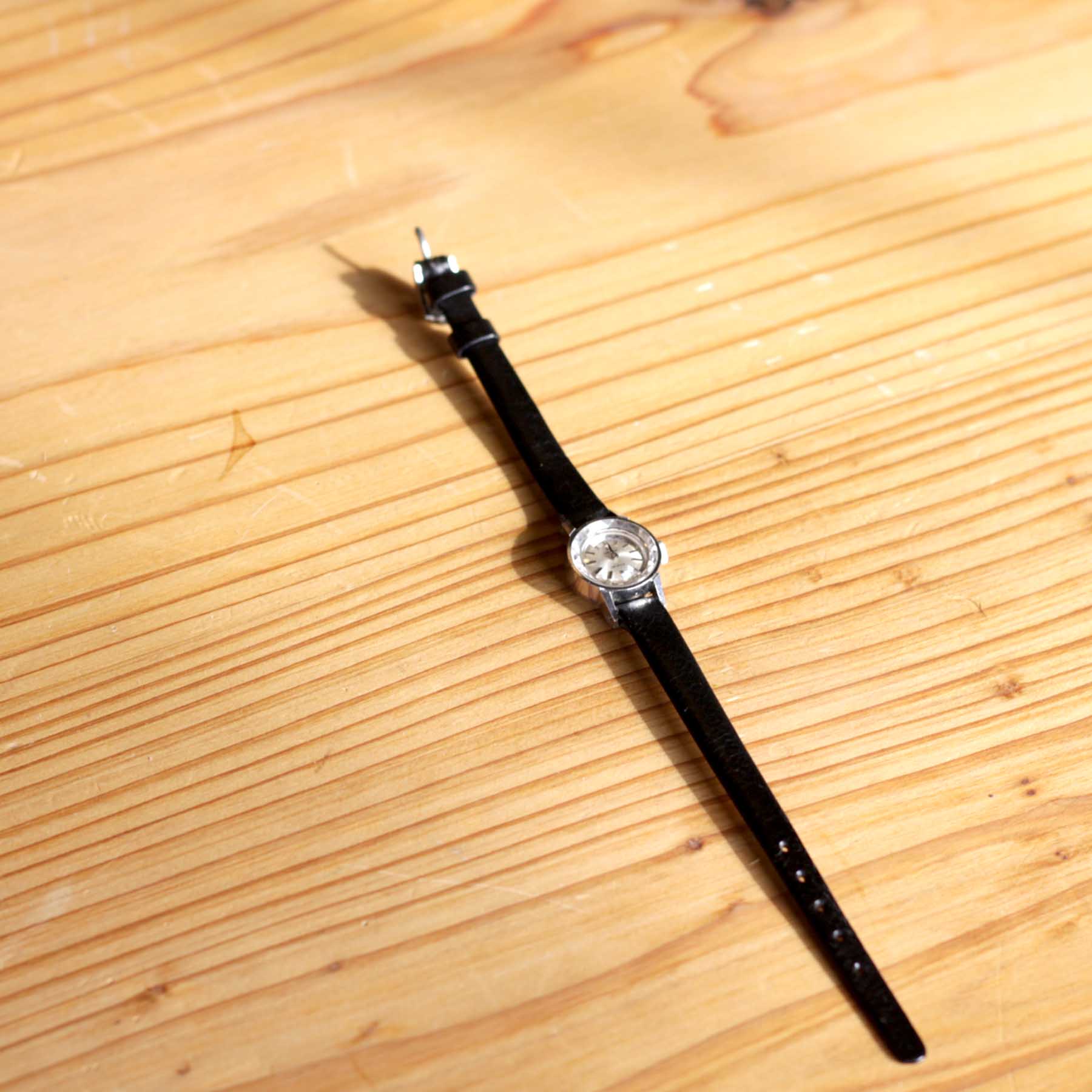 オメガ / OMEGA デビル カットガラス 【14】 レディース腕時計 手巻き式 ヴィンテージ時計 カットガラス