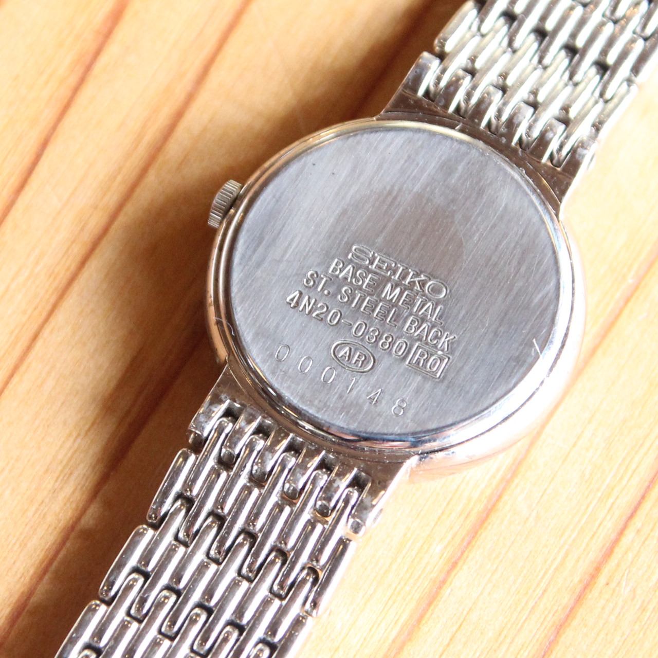 セイコー / SEIKO エクセリーヌ 20Pダイヤ 4Pサファイヤ 【20】 ヴィンテージ時計 レディース腕時計 クオーツ式