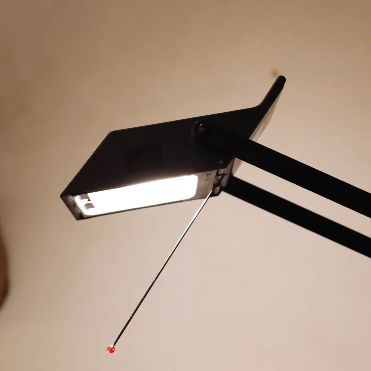 アルテミデ / Artemide ティチオ / TIZIO テーブル照明 デスクライト 中古