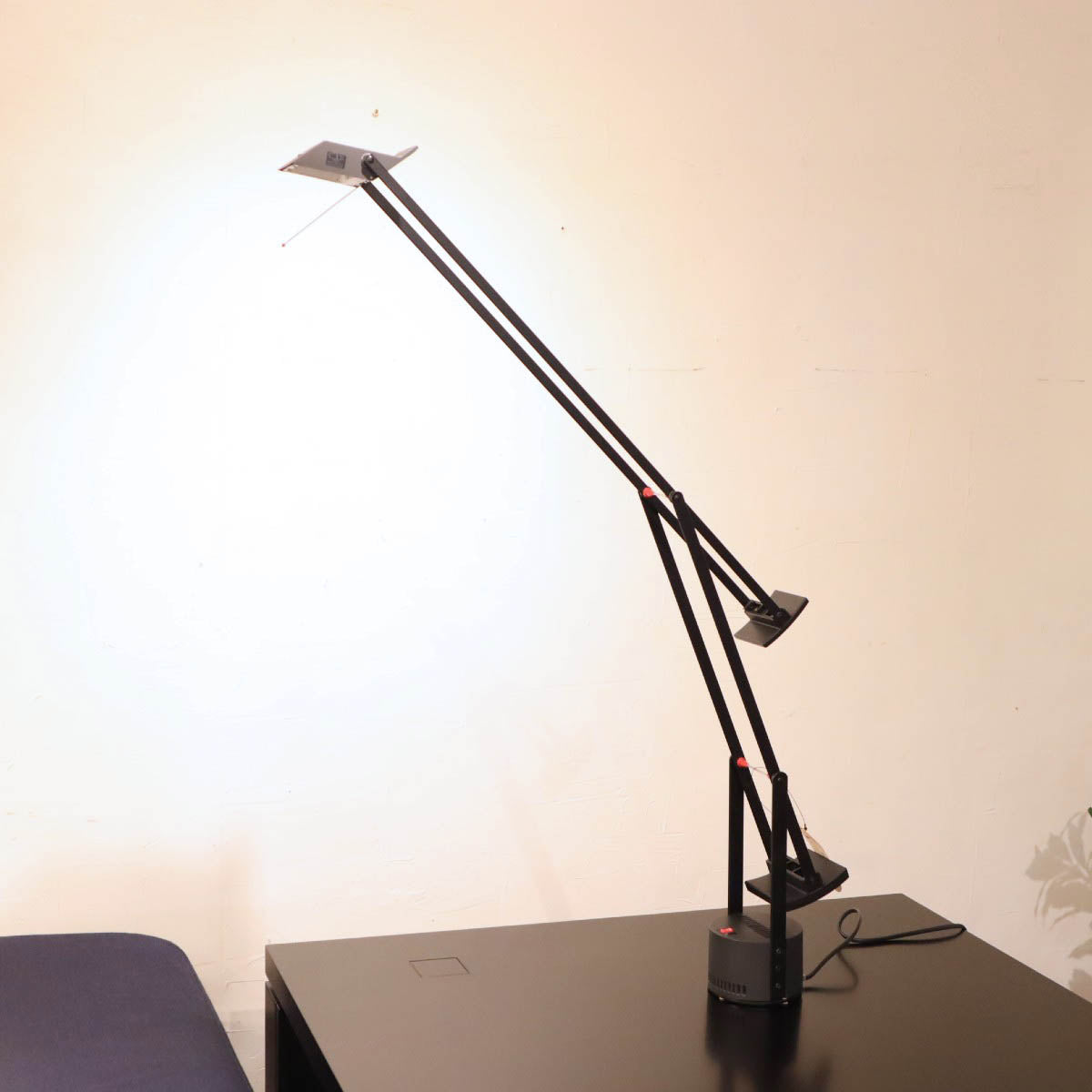 アルテミデ / Artemide ティチオ / TIZIO テーブル照明 デスクライト 中古