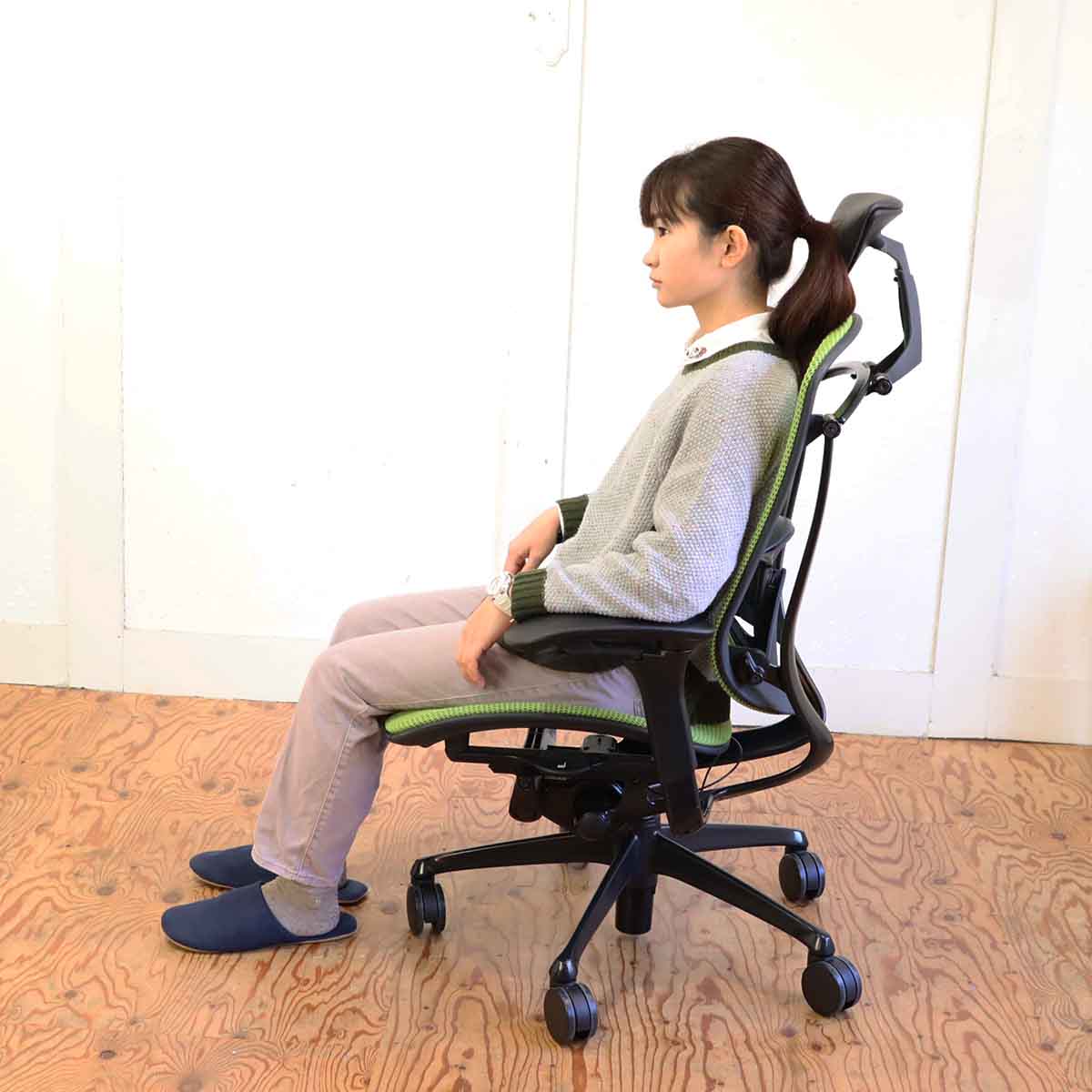 オカムラ コンテッサ / Contessa CM51BB FBH6 オフィスチェア ヘッドレスト 中古