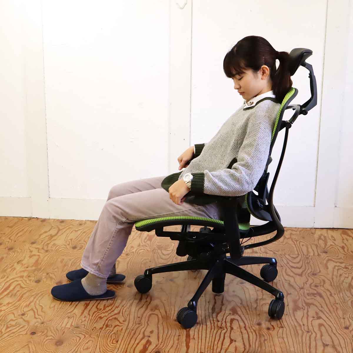 オカムラ コンテッサ / Contessa CM51BB FBH6 オフィスチェア ヘッドレスト 中古