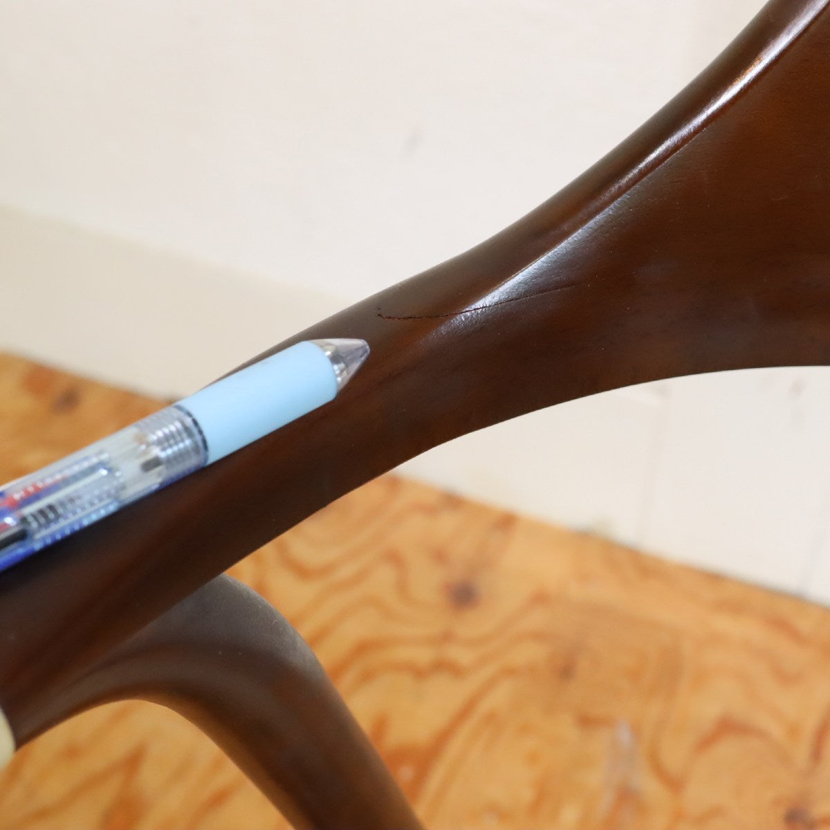 飛騨産業 アイガー / EIGER チェア アームチェア オフホワイト【1】キツツキ ヴィンテージ