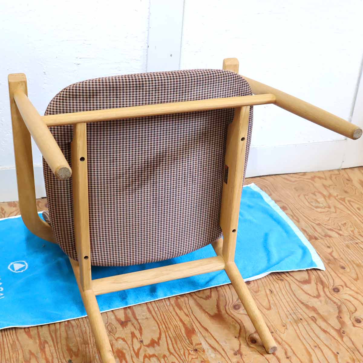 エルモ / ELMO カリッジ・マーケット / CORIGGE MARKET イース ダイニングアームチェア  アームソファ アジアン家具 中古