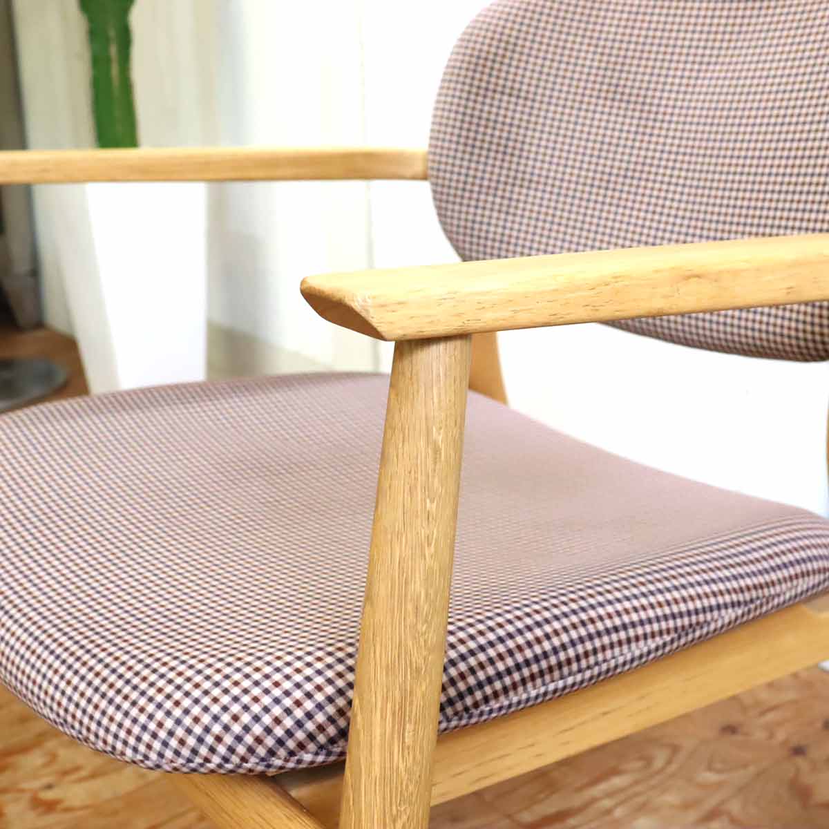 エルモ / ELMO カリッジ・マーケット / CORIGGE MARKET イース ダイニングアームチェア  アームソファ アジアン家具 中古