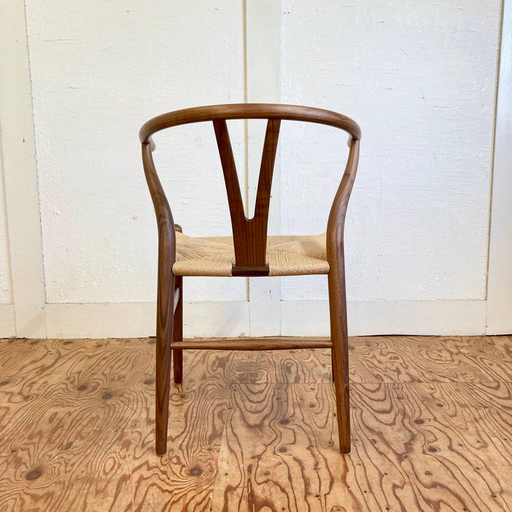 カール・ハンセン&サン / Carl Hansen & Søn Yチェア CH24 ハンス J. ウェグナー ウォールナット 【1】 中古 展示品