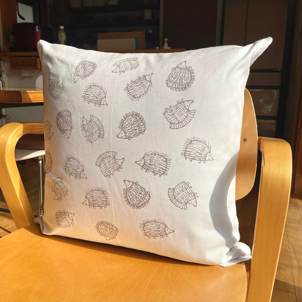 オリジナルクッション 45×45 リサイクルダウン&フェザーマリメッコ 羽毛布団から再生した100%リサイクル