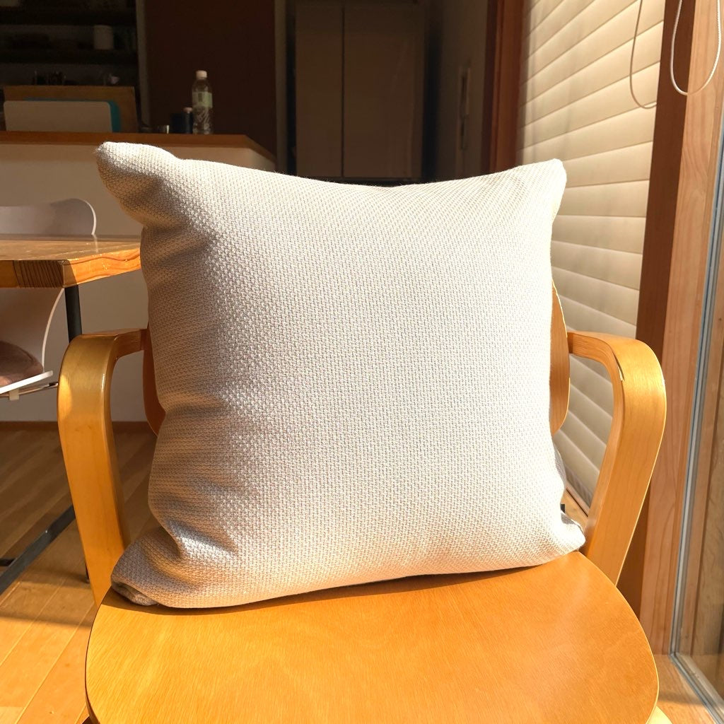 オリジナルクッション 45×45 リサイクルダウン&フェザーマリメッコ 羽毛布団から再生した100%リサイクル