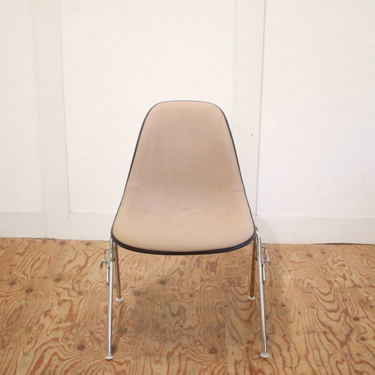 ハーマンミラー / Herman Miller サイドシェルチェア 3rd スタッキングベース チャールズ&レイ・イームズ 【5】 ヴィンテージ