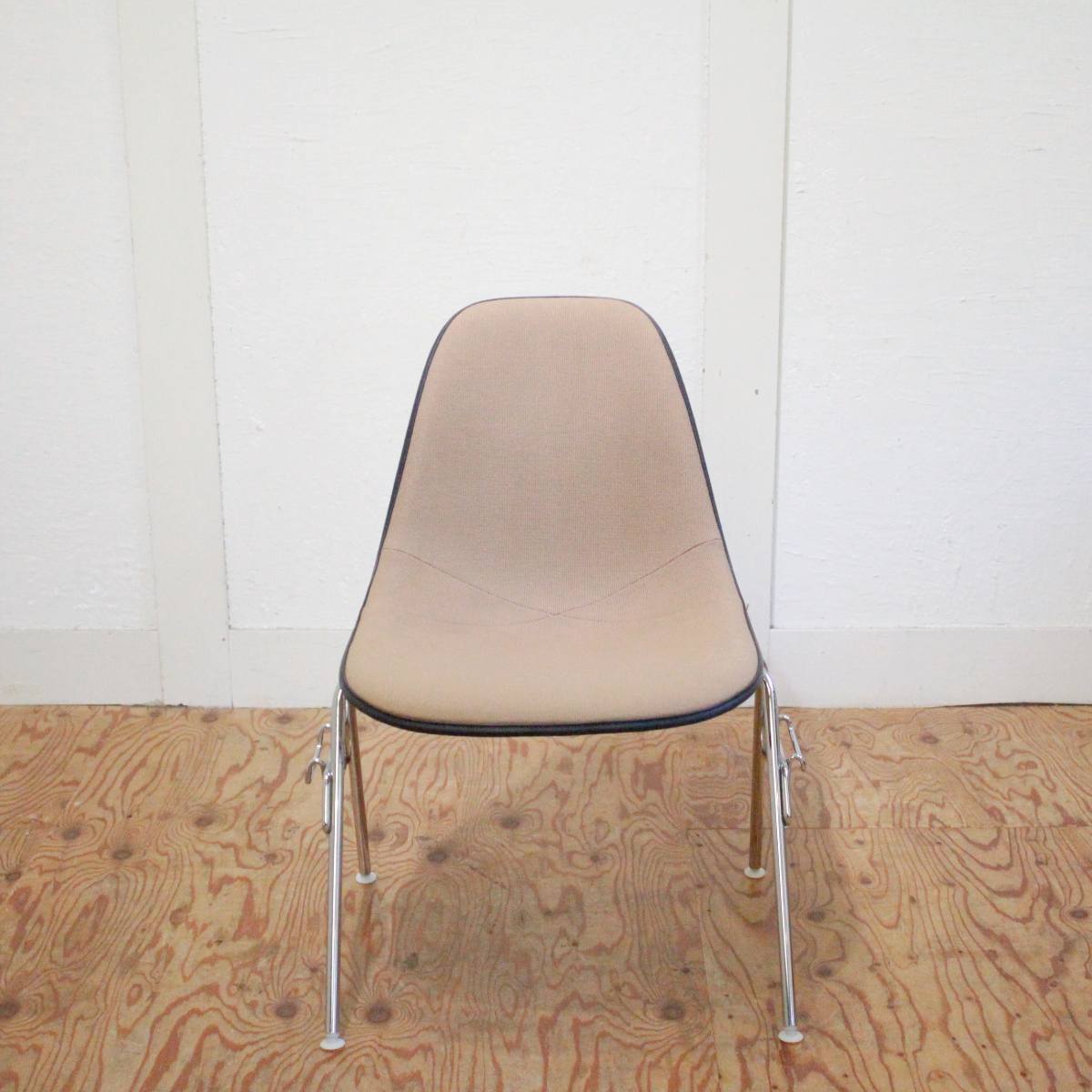 ハーマンミラー / Herman Miller サイドシェルチェア 3rd スタッキングベース チャールズ&レイ・イームズ 【6】 ヴィンテージ