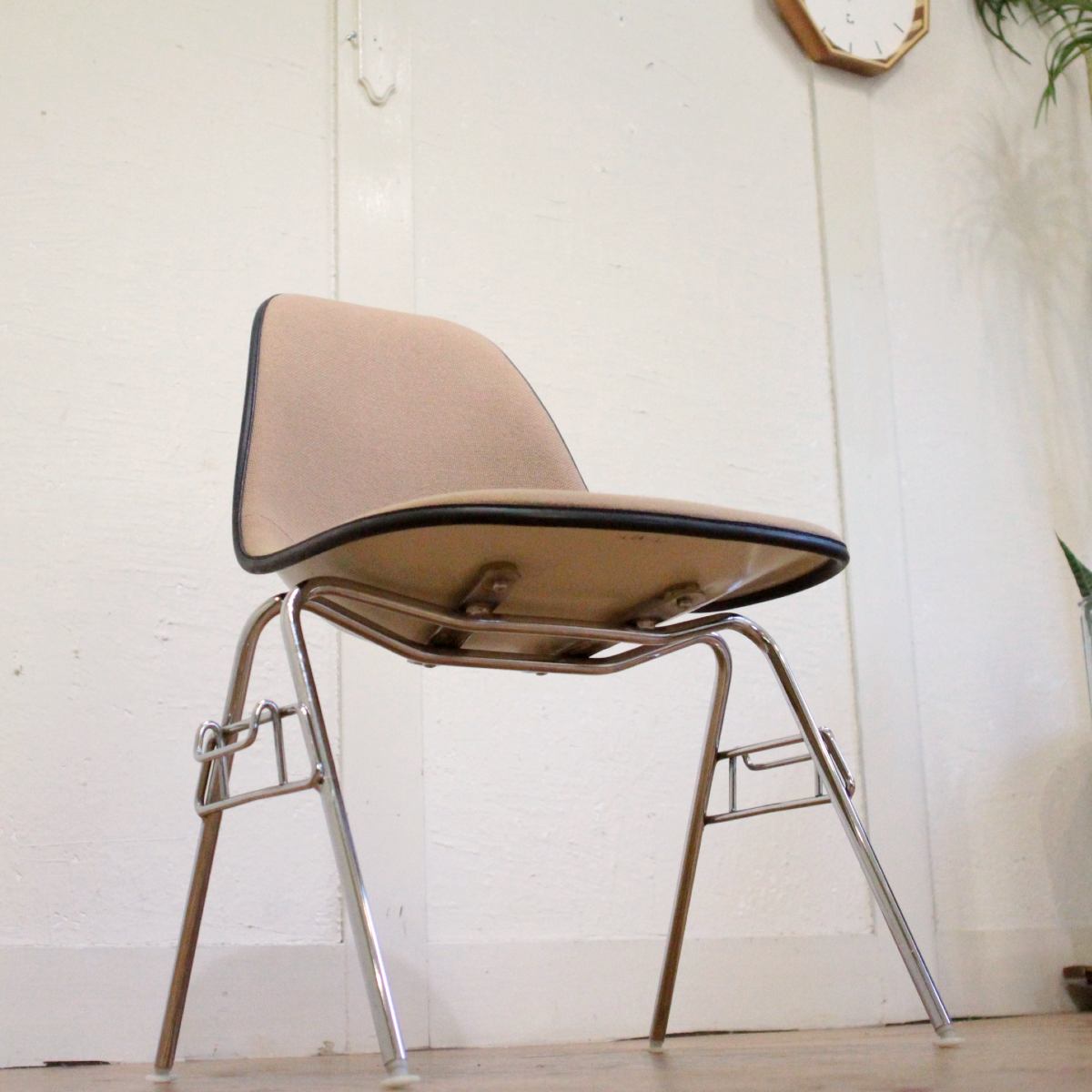 ハーマンミラー / Herman Miller サイドシェルチェア 3rd スタッキングベース チャールズ&レイ・イームズ 【6】 ヴィンテージ