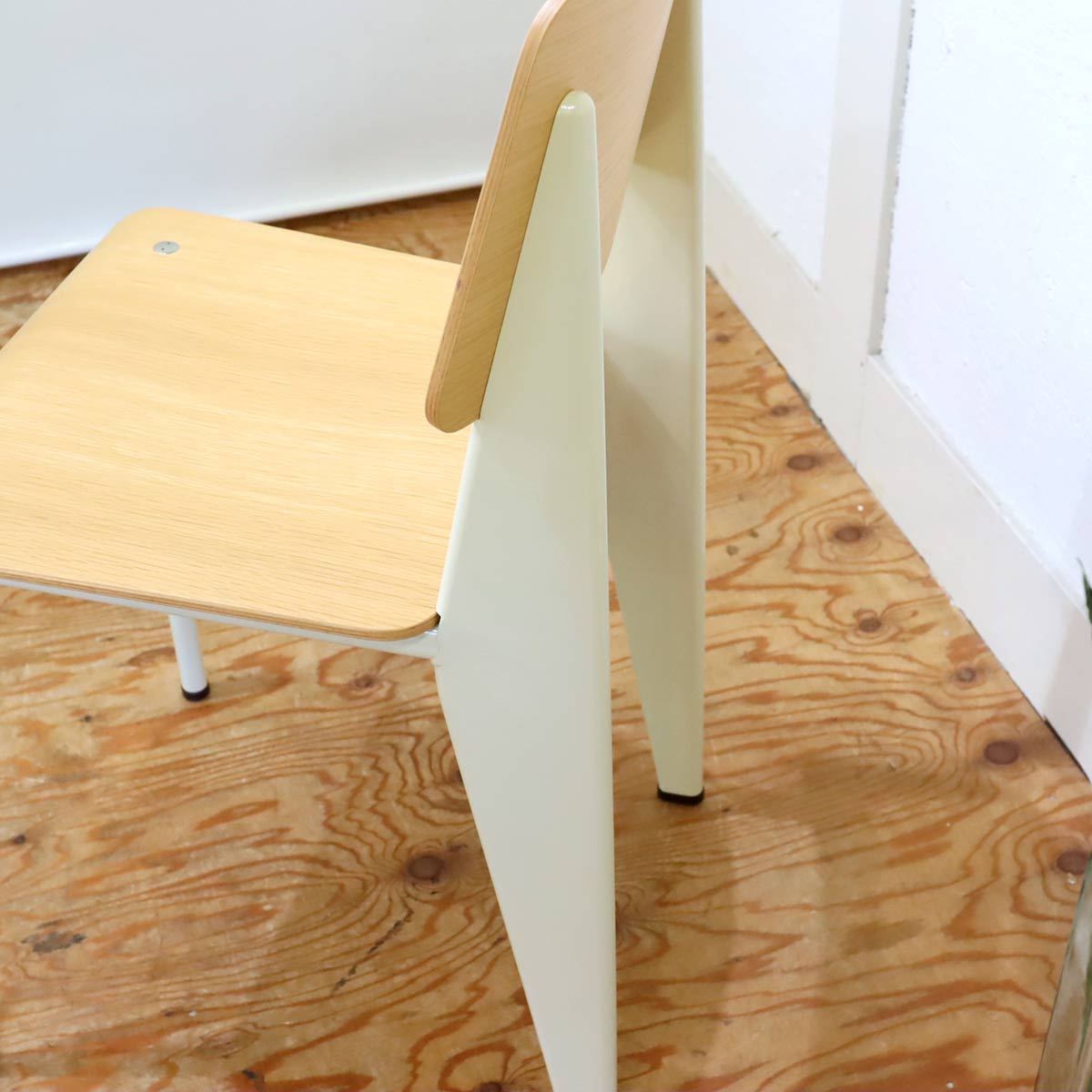 ヴィトラ / Vitra スタンダード / Standard チェア ジャン・プルーヴェ / Jean Prouve ナチュラルオーク エクリュ 中古