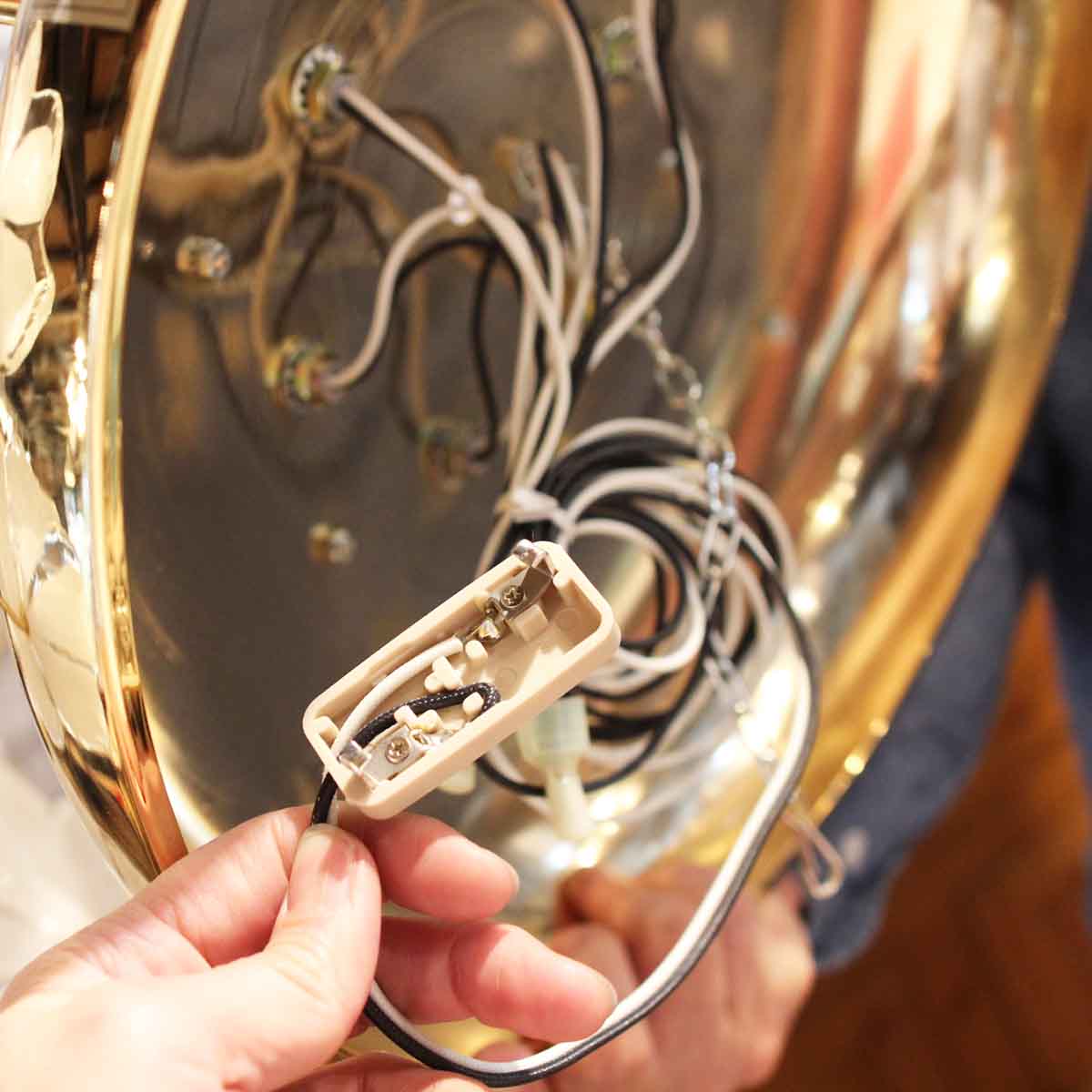 ヤマギワ B.C. SAN MICHELE / B.C. サンミッシェル 花びらシャンデリア 6灯 中古