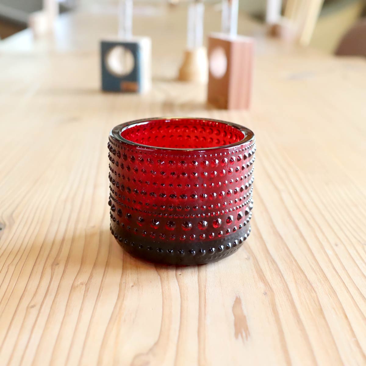 イッタラ / iittala カステヘルミ / Kastehelmi キャンドルホルダー クランベリー 中古
