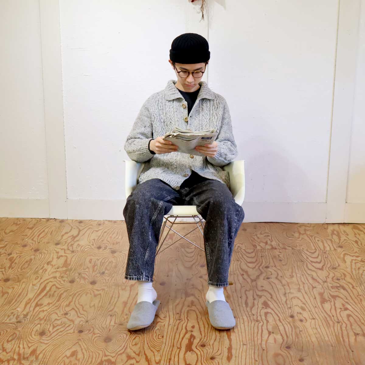 ハーマンミラー / Herman Miller イームズ プラスチックシェル アームシェル ロッカーベース 中古